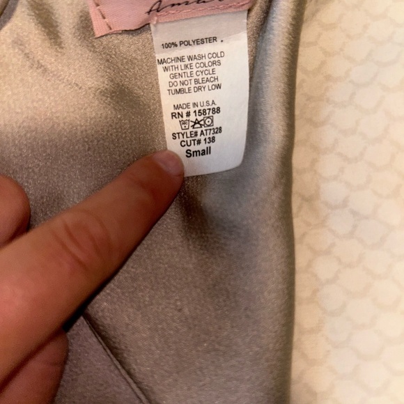 Open back top - Picture 4 of 4